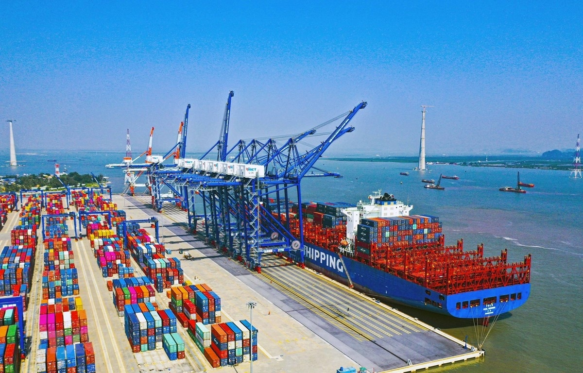 Imports and exports in May enjoy strong growth